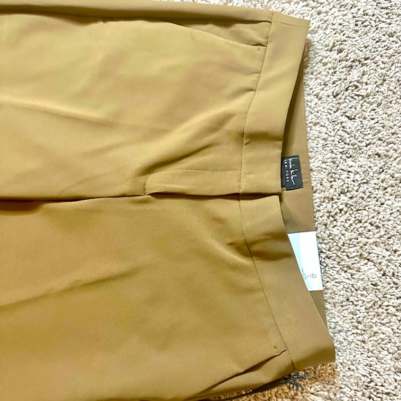 Woman Nicole Miller Skinny Leg Pant - Picture 4 of 4